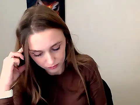 Snapshot of Doll_Angelina chatting on October 20, 2025, 5:52 am Doll Angelina online show from October 20, 2025, 5:52 am