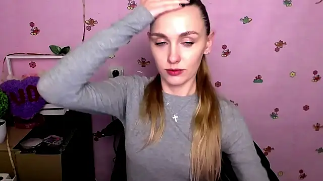 Doll Angelina online show from February 15, 2026, 6:43 am