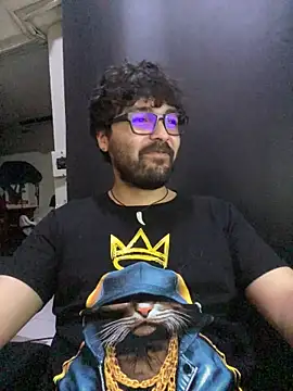 Freakydrag online show from November 15, 2025, 4:10 am