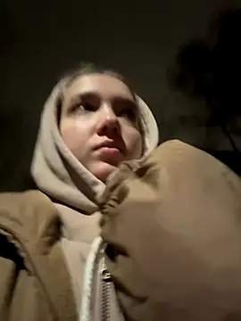 bambi lu online show from November 11, 2025, 6:08 pm