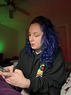 oliviahazee online show from March 13, 2026, 2:07 am