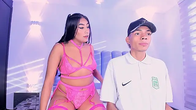 candyandmarilyn online show from October 14, 2025, 9:37 pm