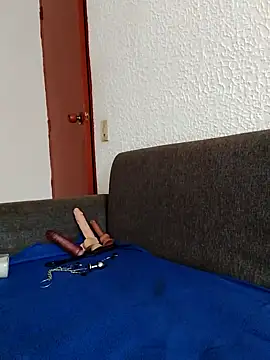 Snapshot of dulcewitch chatting on October 4, 2025, 2:15 pm dulcewitch online show from October 4, 2025, 2:15 pm