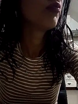 Camilitah online show from December 1, 2025, 3:44 am