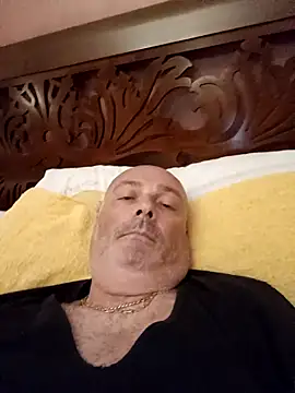 Alexis Bull online show from September 10, 2025, 2:50 pm