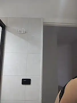 Snapshot of carlafox05 chatting on February 2, 2026, 10:19 pm carlafox05 online show from February 2, 2026, 10:19 pm