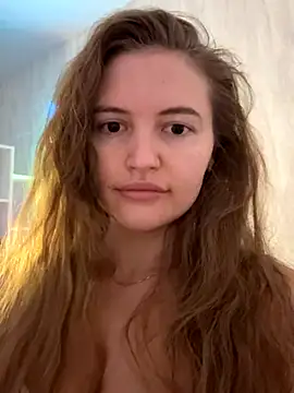 Snapshot of TesssaHart chatting on September 29, 2025, 7:40 pm TesssaHart online show from September 29, 2025, 7:40 pm