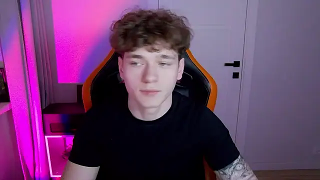 DanyDavis online show from January 11, 2026, 1:38 pm