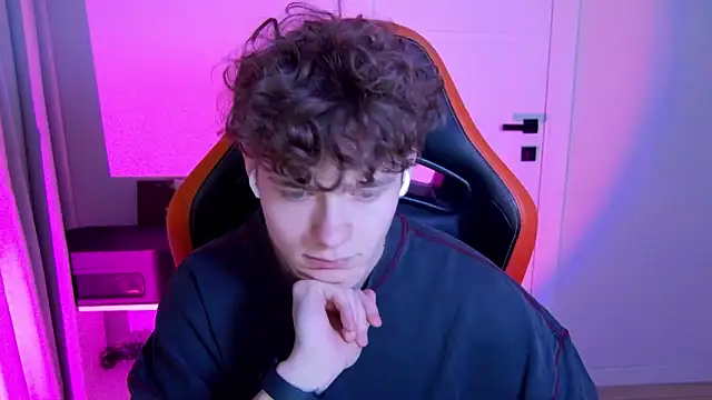 DanyDavis online show from January 15, 2026, 4:22 pm