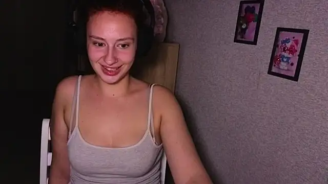 Snapshot of kristi_ginger chatting on September 22, 2025, 12:12 am kristi ginger online show from September 22, 2025, 12:12 am