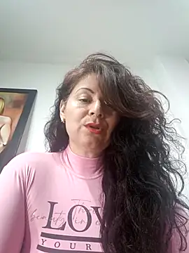 Snapshot of lunadicty chatting on February 27, 2025, 10:53 pm lunadicty online show from February 27, 2025, 10:53 pm