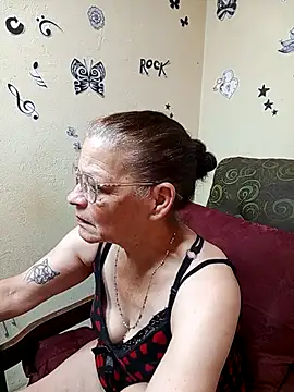 katrina perez online show from November 23, 2025, 1:33 pm