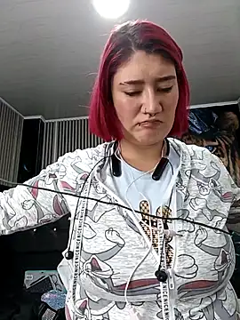 Cerecitaa02  online show from January 13, 2026, 11:59 am