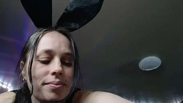 mavismable online show from April 4, 2026, 4:22 am