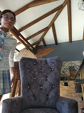 Pretty roxxyy online show from November 1, 2025, 1:46 pm