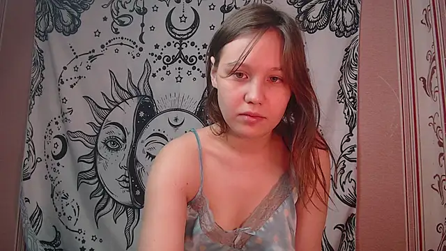 Snapshot of Thighswithspikes chatting on September 15, 2025, 8:03 am Thighswithspikes online show from September 15, 2025, 8:03 am