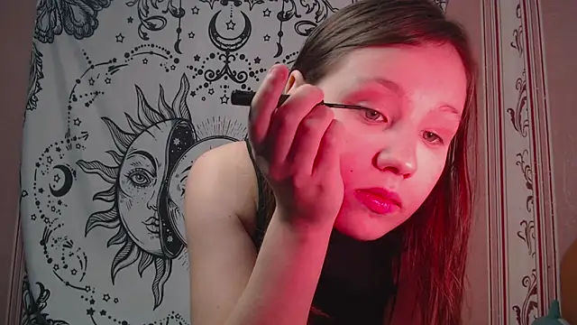 Snapshot of Thighswithspikes chatting on September 22, 2025, 8:38 am Thighswithspikes online show from September 22, 2025, 8:38 am