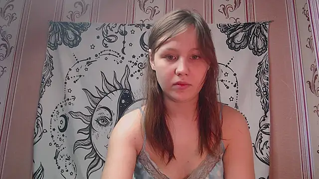 Snapshot of Thighswithspikes chatting on September 29, 2025, 9:03 am Thighswithspikes online show from September 29, 2025, 9:03 am