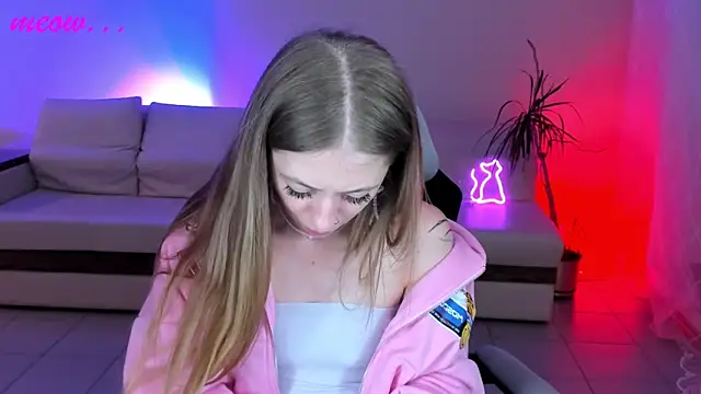 SweetMeeow online show from November 5, 2025, 1:27 am