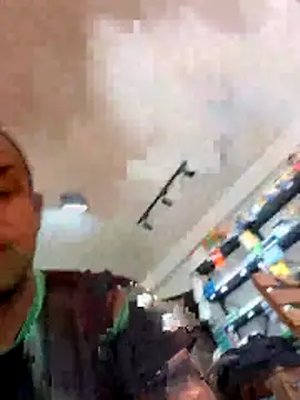 elnegro707070 online show from December 22, 2025, 12:35 pm