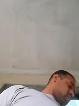 elnegro707070 online show from March 14, 2026, 10:37 pm