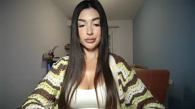 Snapshot of Bellavita_ chatting on October 8, 2025, 4:26 pm Bellavita online show from October 8, 2025, 4:26 pm
