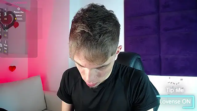 Snapshot of Robbin_Blaze chatting on February 25, 2026, 12:20 am Robbin Blaze online show from February 25, 2026, 12:20 am