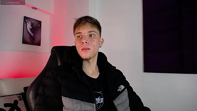 Snapshot of Robbin_Blaze chatting on March 20, 2026, 6:18 am Robbin Blaze online show from March 20, 2026, 6:18 am