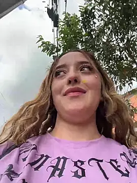 Baby  Otaku online show from March 31, 2026, 8:20 pm