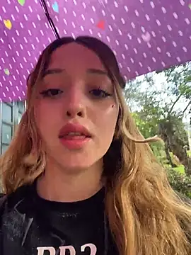 Baby  Otaku online show from April 1, 2026, 9:34 pm