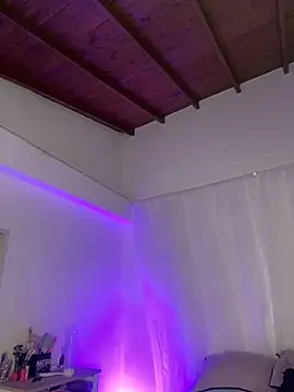 Mia  Gray online show from November 11, 2025, 7:47 pm