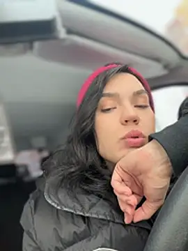 MeekyRich online show from March 7, 2026, 6:32 am