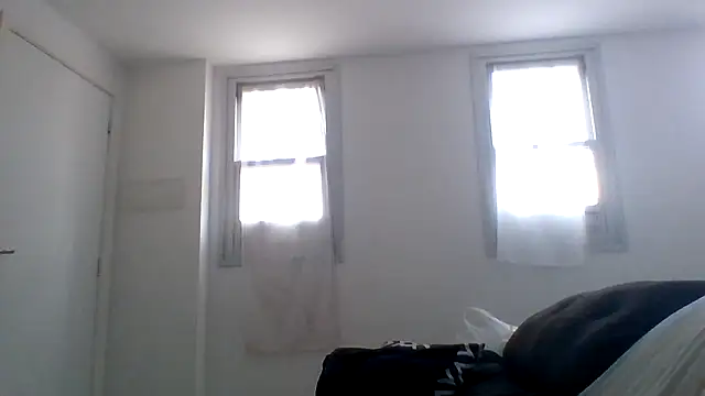 Snapshot of querida777 chatting on November 25, 2025, 5:02 pm querida777 online show from November 25, 2025, 5:02 pm