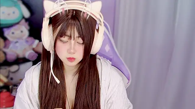 yuki3366 online show from April 15, 2026, 2:24 pm