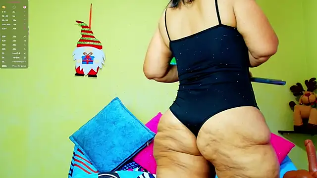 Snapshot of cinderella_jackson chatting on December 18, 2025, 11:49 am cinderella jackson online show from December 18, 2025, 11:49 am