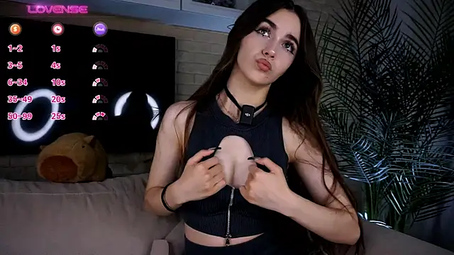 CupSizeGirl online show from September 13, 2025, 4:18 pm