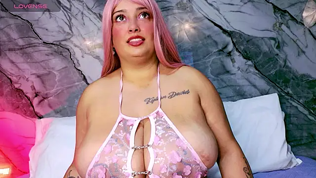 Snapshot of Alicee_stone_ chatting on September 23, 2025, 8:45 pm Alicee stone online show from September 23, 2025, 8:45 pm