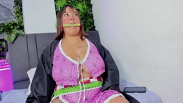 Snapshot of Alicee_stone_ chatting on October 31, 2025, 3:13 pm Alicee stone online show from October 31, 2025, 3:13 pm