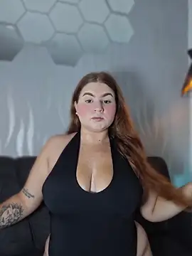 valentina-diiaz online show from April 9, 2026, 1:05 pm