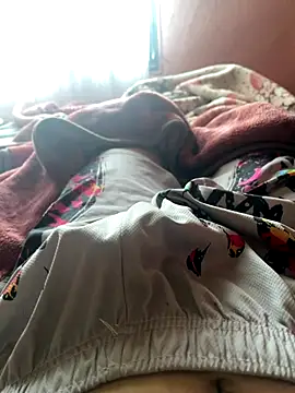 UncoolCaesium online show from October 20, 2025, 1:11 pm