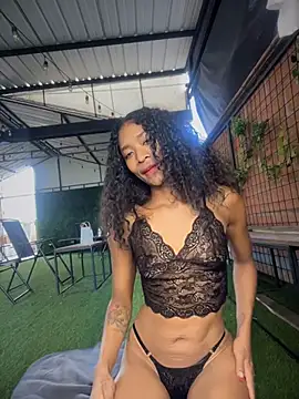 SweetCheeksXXX online show from July 7, 2026, 9:41 pm