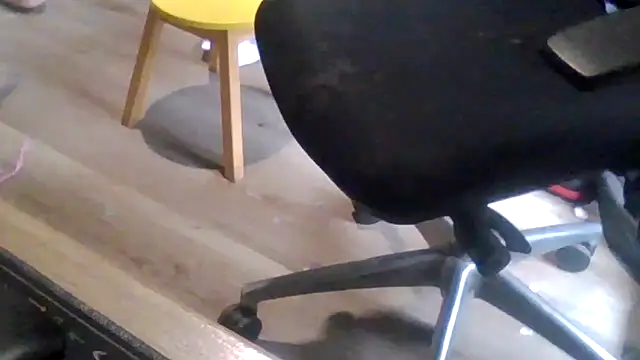 latexsub75 online show from March 16, 2026, 10:25 pm