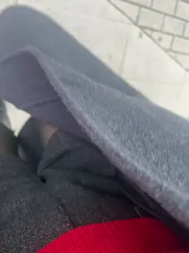 xiaoyuan01 online show from January 12, 2026, 2:50 am