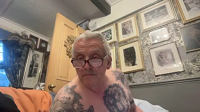poggles online show from May 22, 2026, 8:03 pm