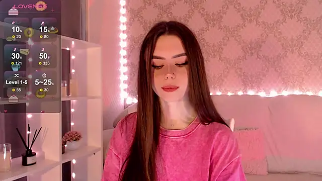 HolyMiax online show from September 17, 2025, 3:08 am