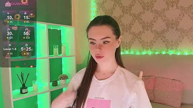 Snapshot of HolyMiax chatting on February 7, 2026, 4:16 am HolyMiax online show from February 7, 2026, 4:16 am