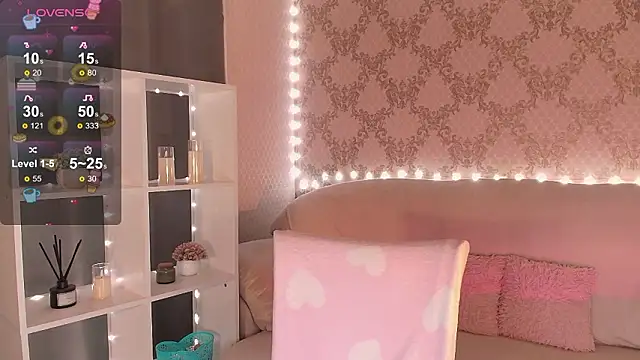 Snapshot of HolyMiax chatting on February 11, 2026, 3:44 am HolyMiax online show from February 11, 2026, 3:44 am