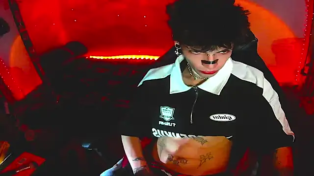 prince x dark online show from December 21, 2025, 7:37 am