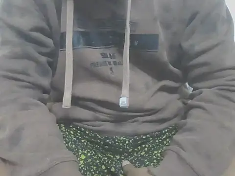 Matt6102 online show from November 17, 2025, 6:14 pm