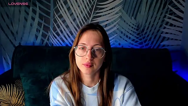 Snapshot of ChristyCrayme chatting on November 12, 2025, 11:58 pm ChristyCrayme online show from November 12, 2025, 11:58 pm